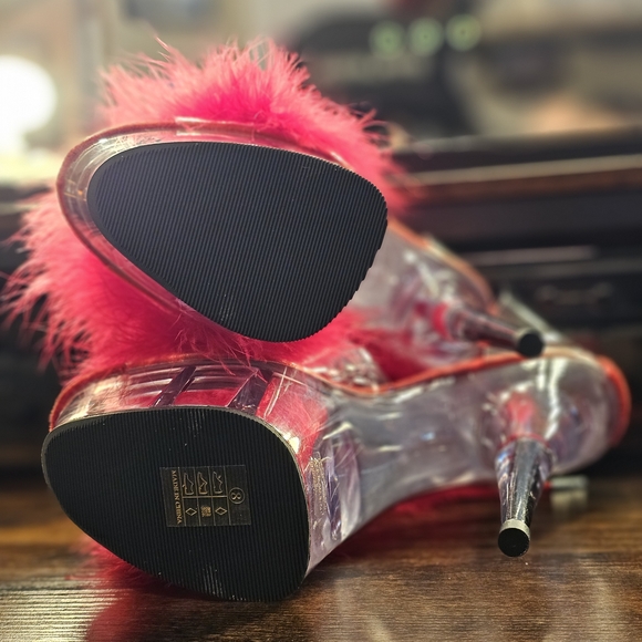 Never Worn Feathered Pleaser boots - Picture 10 of 11